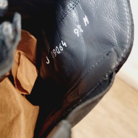 Stuart Weitzman Black Suede Platform Side Zip Ankle Stilleto Boots Size 9.5 - Picture 5 of 7